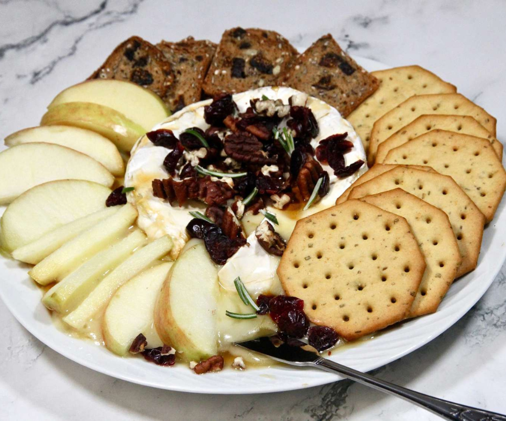 Baked Brie with Cranberries and Pecans