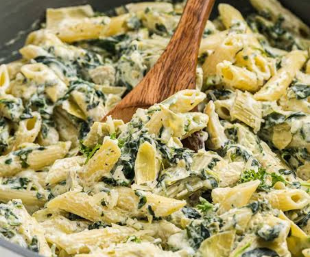 Creamy Spinach Artichoke Pasta